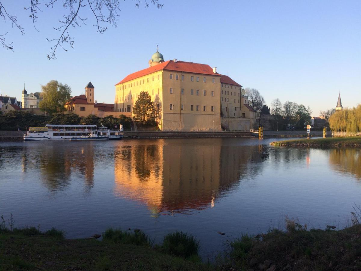 Zahradni Domek V Podebradech Podebrady Exterior photo